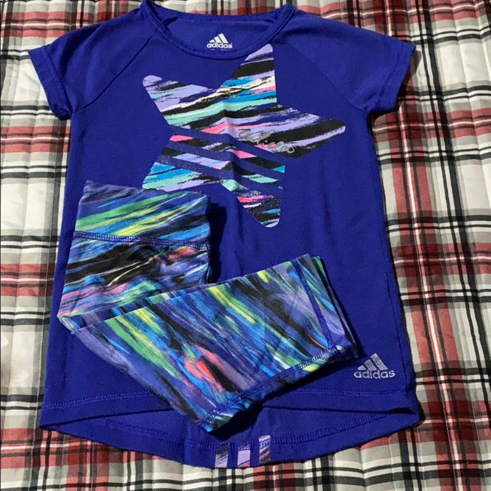 Girls Adidas outfit / Sz 4 capri Sz 5 Tee GUC